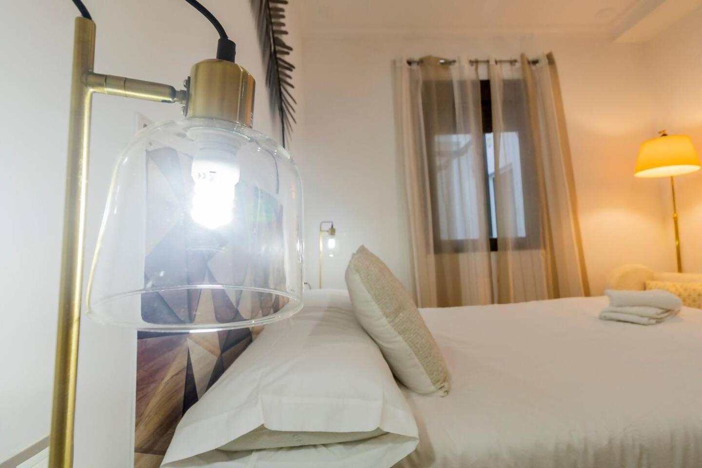Sh Pilucas Home Moderno Apartamento Con Patio カディス エクステリア 写真